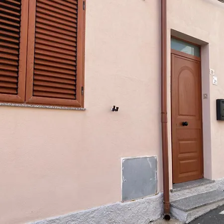 Casa Grazia بيت للعطل *